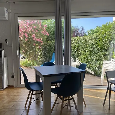 Climatisé Avec Jardin Et Parking à - Fr-1-559-44