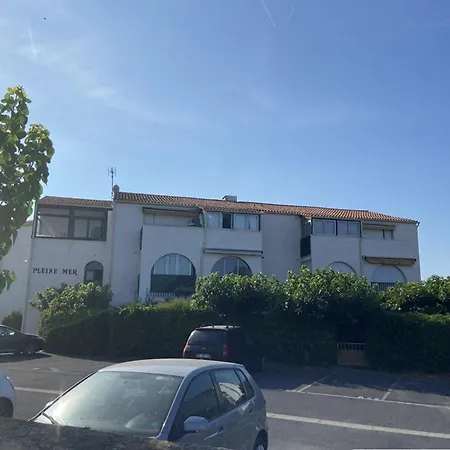 Climatisé Avec Jardin Et Parking à - Fr-1-559-44 *